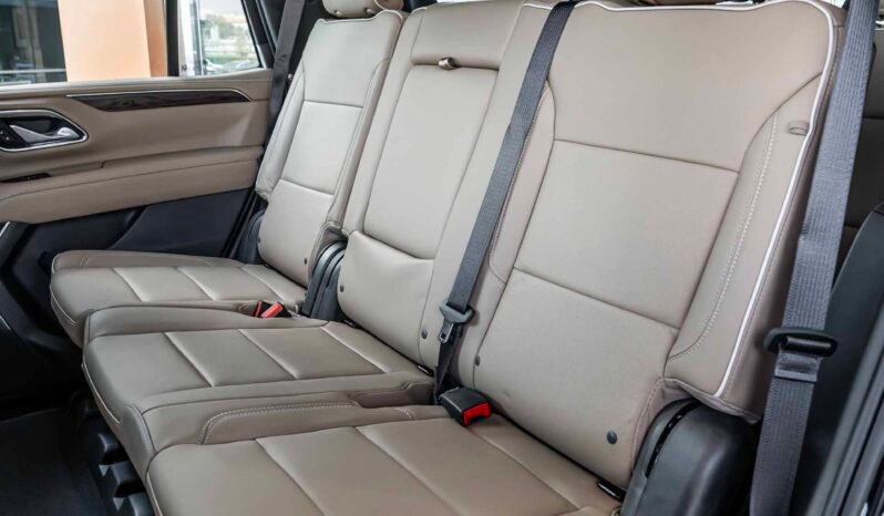 
								Chevrolet Tahoe full									