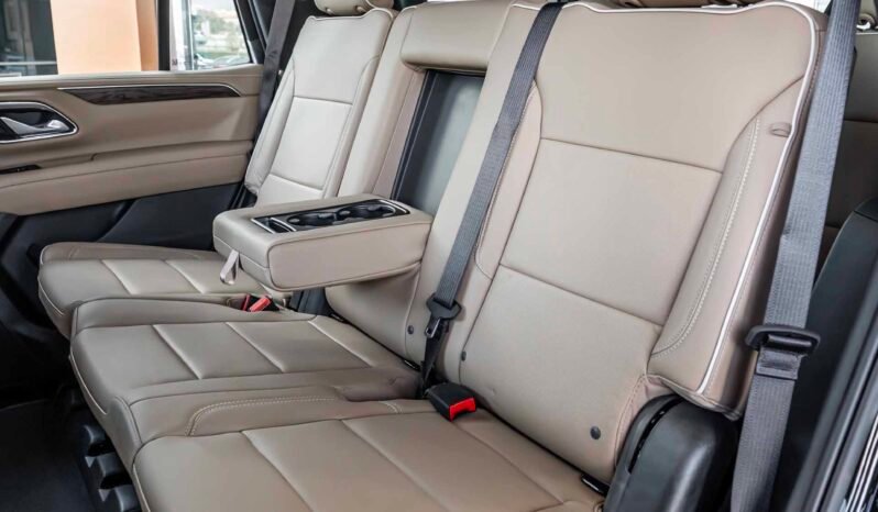 
								Chevrolet Tahoe full									