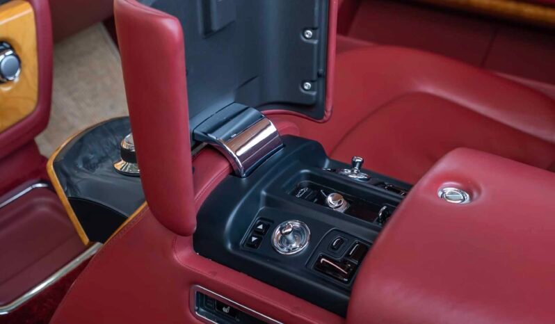 
								Rolls Royce Phantom full									