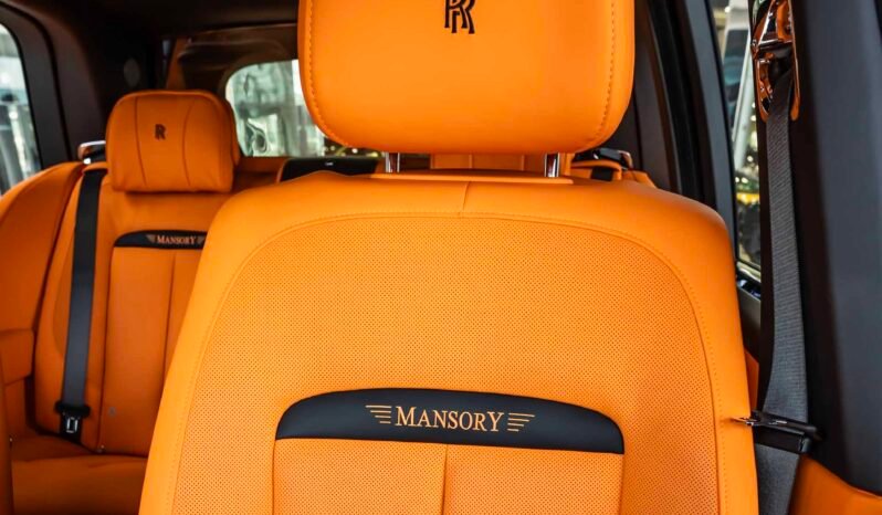 
								Rolls Royce Cullinan full									