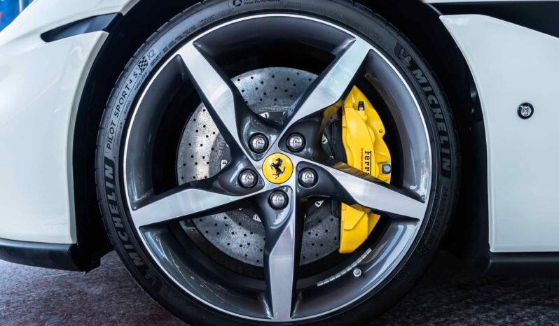 
								Ferrari Portofino M full									