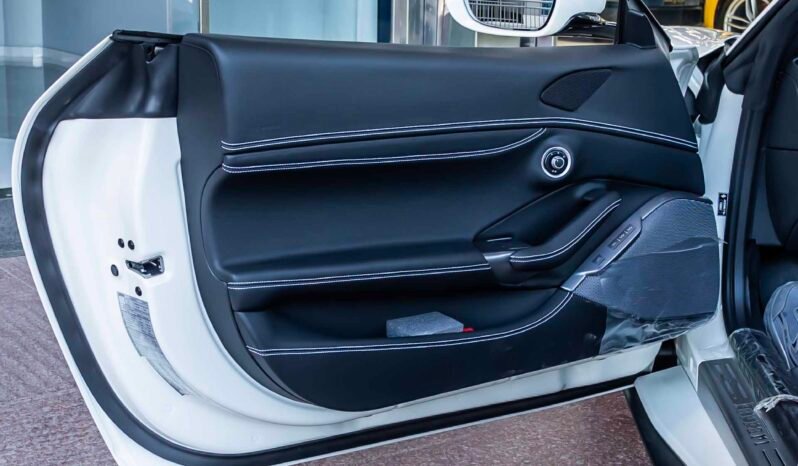 
								Ferrari Portofino M full									