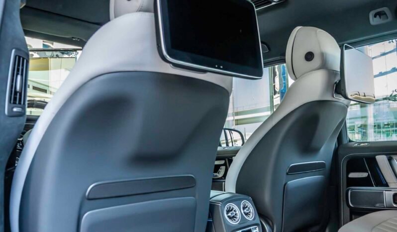
								Mercedes G63 full									