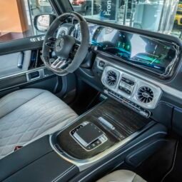 
										Mercedes G63 full									