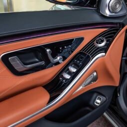 
										Mercedes Maybach S680 full									