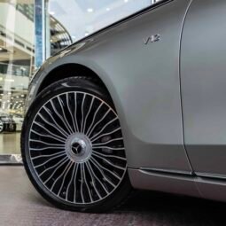 
										Mercedes Maybach S680 full									