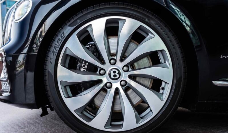 
								Bentley First Edition full									