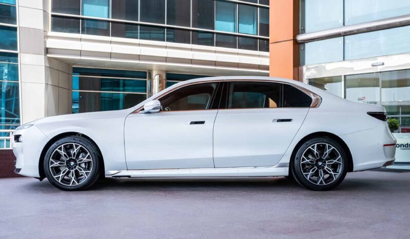 
								BMW 735 full									