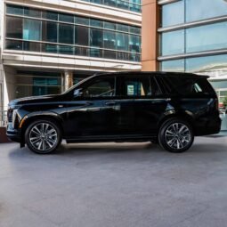 
										Cadillac Escalade full									