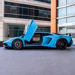 
										Lamborghini Aventador full									