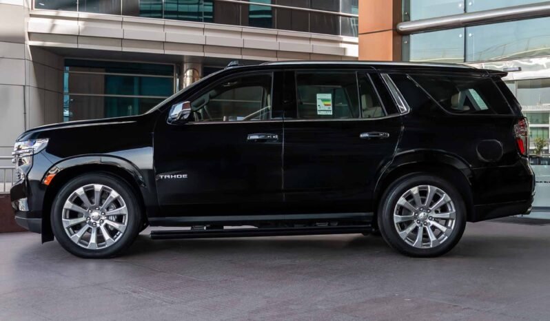 
								Chevrolet Tahoe full									