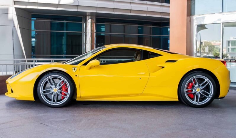 
								Ferrari 488 GTB full									