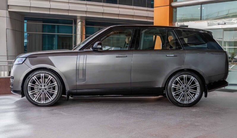 
								Range Rover full									