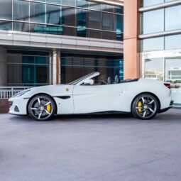 
										Ferrari Portofino M full									