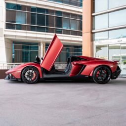 
										Lamborghini Aventador LP720 full									