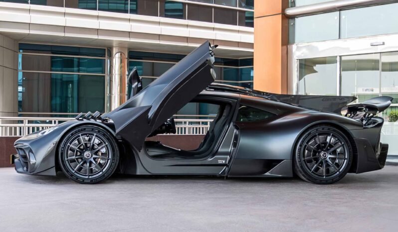 
								Mercedes AMG ONE full									