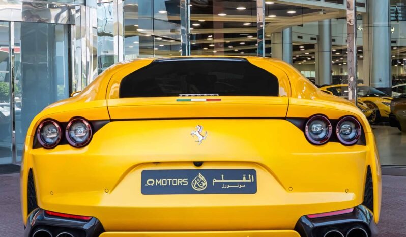 
								Ferrari 812 Superfast full									