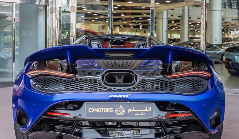 
								Mclaren 750s full									