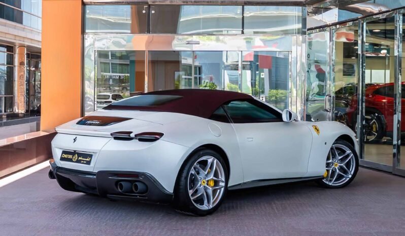 
								Ferrari Roma Spider full									