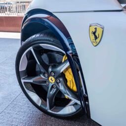 
										Ferrari Purosangue full									