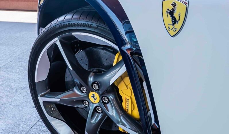 
								Ferrari Purosangue full									