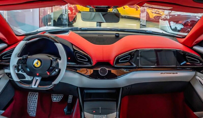 
								Ferrari Purosangue full									