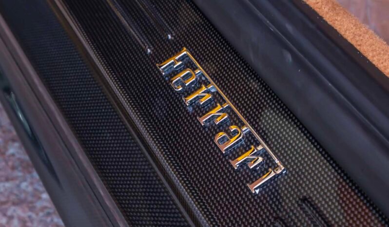 
								Ferrari 812 Superfast full									