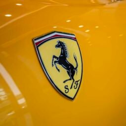 
										Ferrari 812 Superfast full									