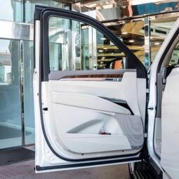 
										Cadillac Escalade full									