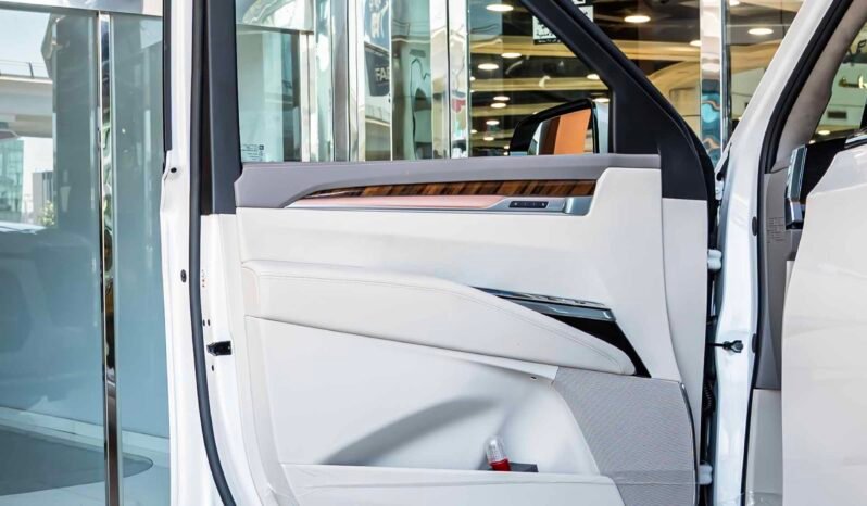
								Cadillac Escalade full									