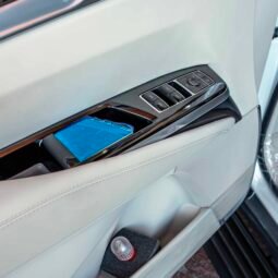 
										Cadillac Escalade full									