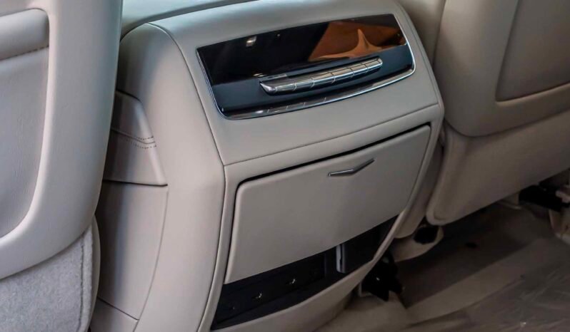 
								Cadillac Escalade full									
