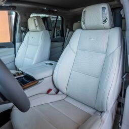 
										Cadillac Escalade full									