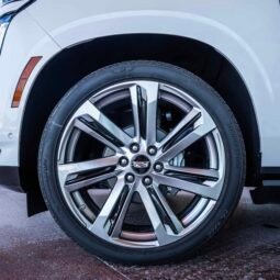 
										Cadillac Escalade full									