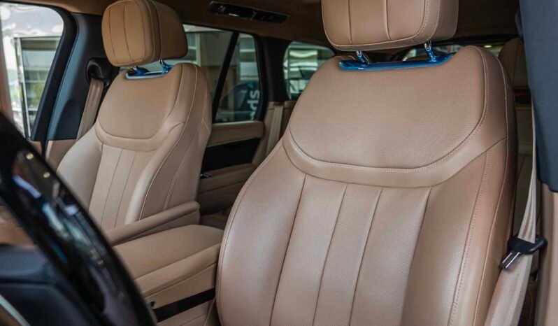
								Range Rover Evoque full									