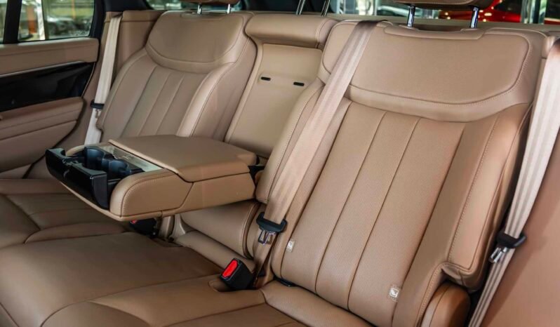 
								Range Rover Evoque full									