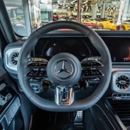 
										Mercedes G63 full									