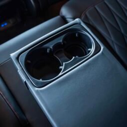 
										Mercedes G63 full									