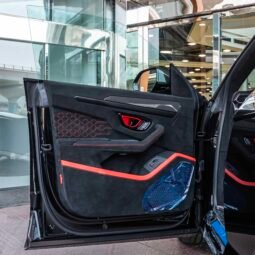 
										Lamborghini Urus Performance full									