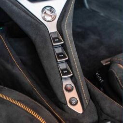 
										Mclaren 750s full									