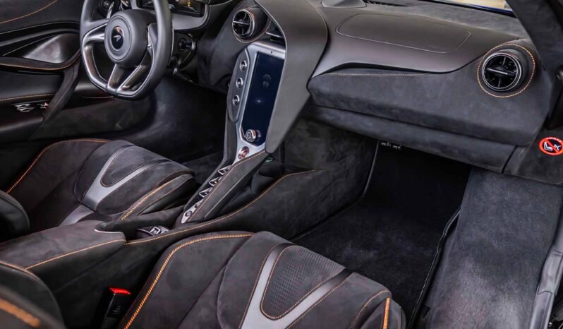 
								Mclaren 750s full									