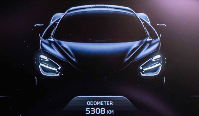 
								Mclaren 750s full									