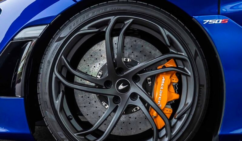 
								Mclaren 750s full									