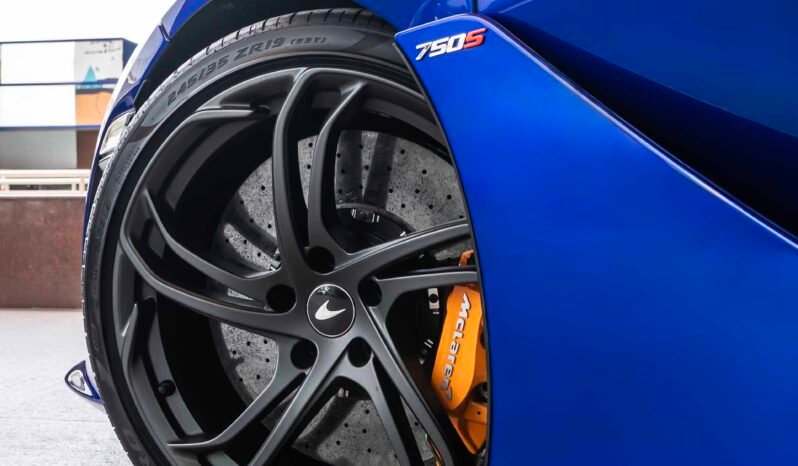 
								Mclaren 750s full									