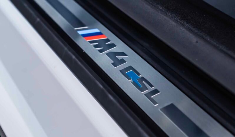 
								BMW-M4-CSL full									