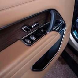 
										Range Rover full									