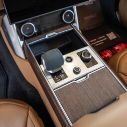
										Range Rover full									