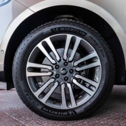 
										Range Rover full									