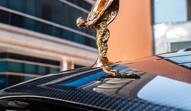 
								Rolls Royce Cullinan Keyvany full									