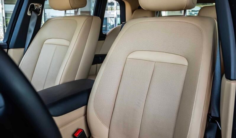 
								Rolls Royce Cullinan Keyvany full									